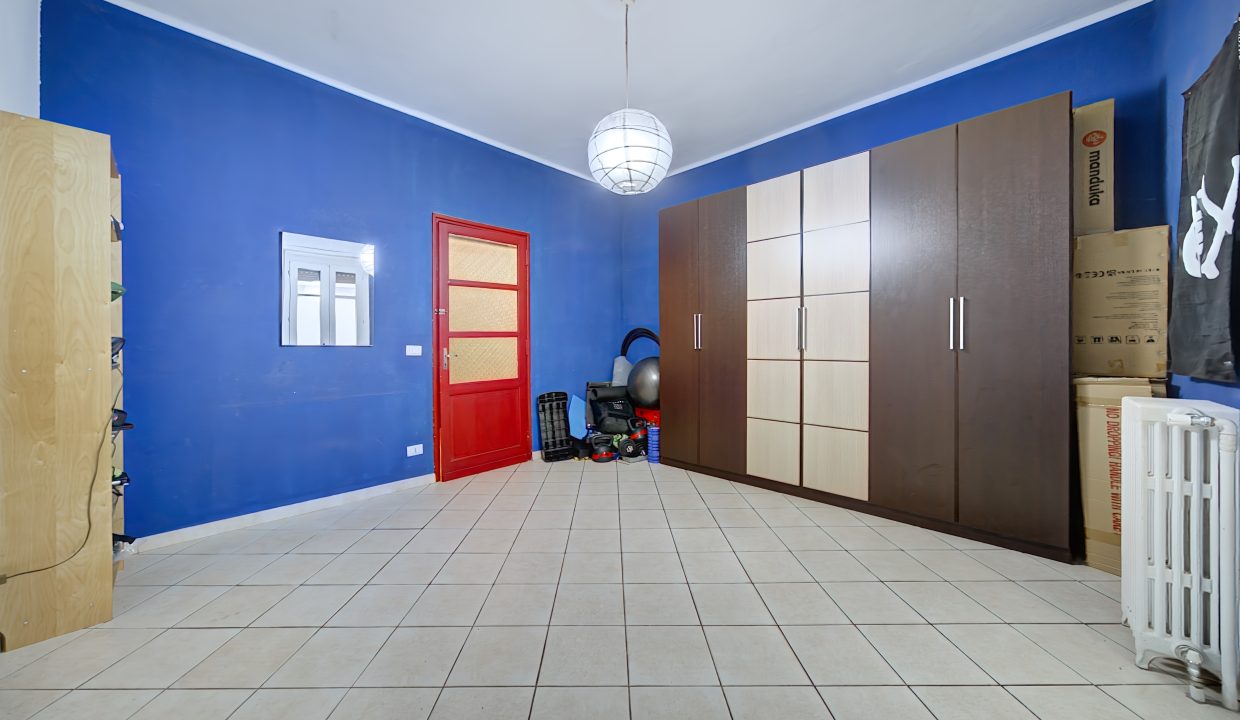 DSC07168_69_70_71_72